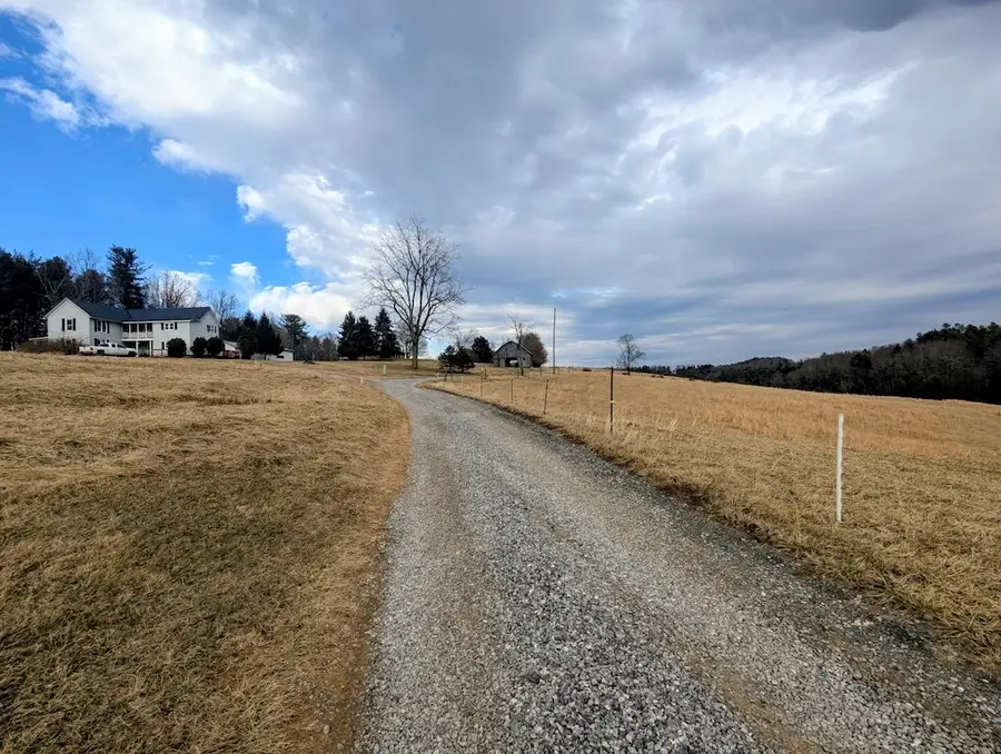 183 Abrahams Place, Floyd, VA 24091 - #2