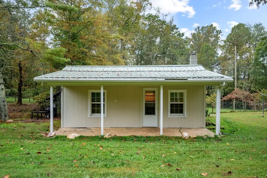 487 Dry Twig Rd., Laurel Fork, VA 24352 - #3
