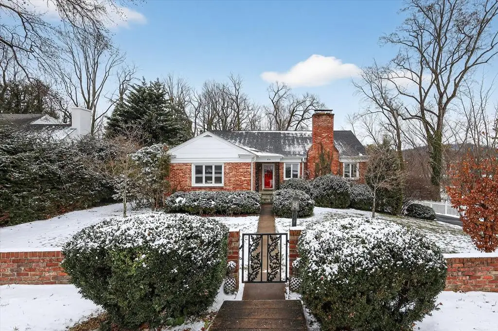 431 Arlington Avenue, Bristol, VA 24201 - Image #1