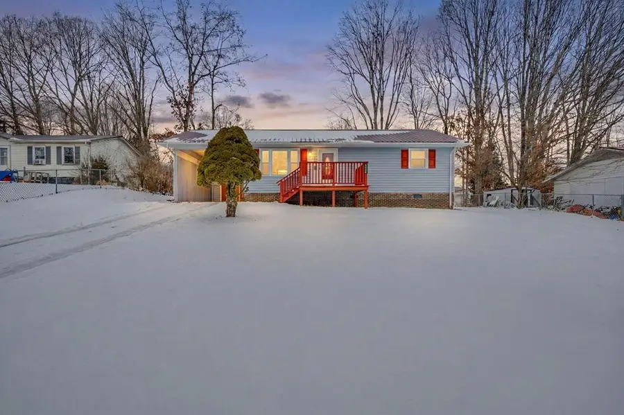 12129 Retford Road, Coeburn, VA 24230 - #2