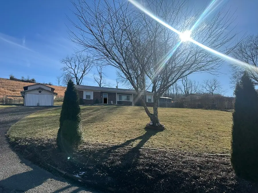 Address Withheld By Seller, Tazewell, VA 24651 - #2