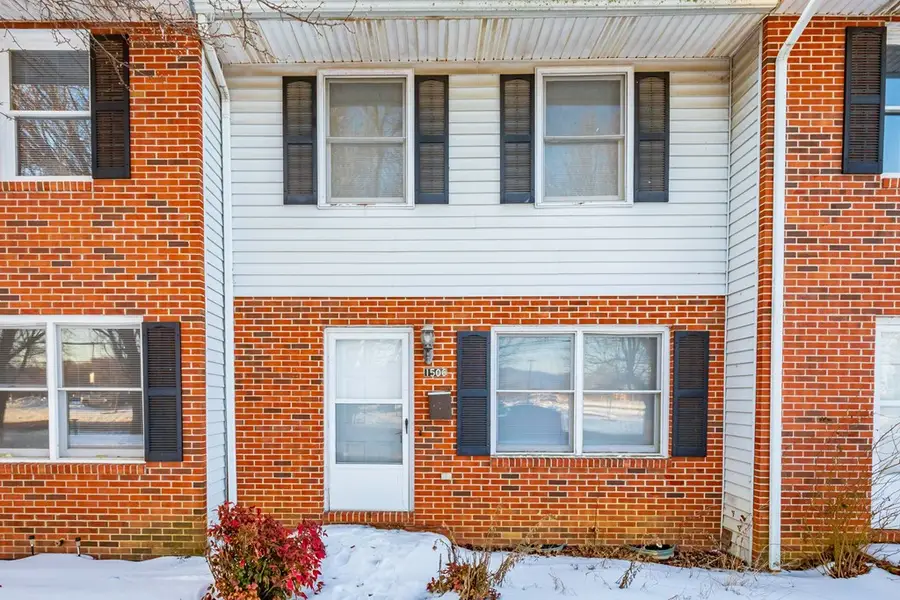 1506 Reservoir St, Wytheville, VA 24382 - #3