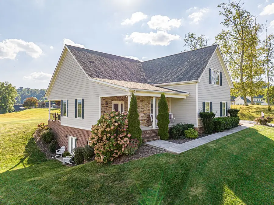 15590 Piper Spring Ave, Abingdon, VA 24210 - #2