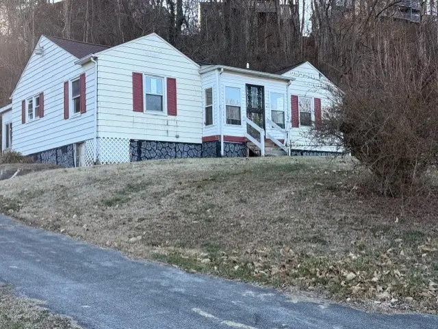 1169 VALLEY DRIVE, Bristol, VA 24201 - #3
