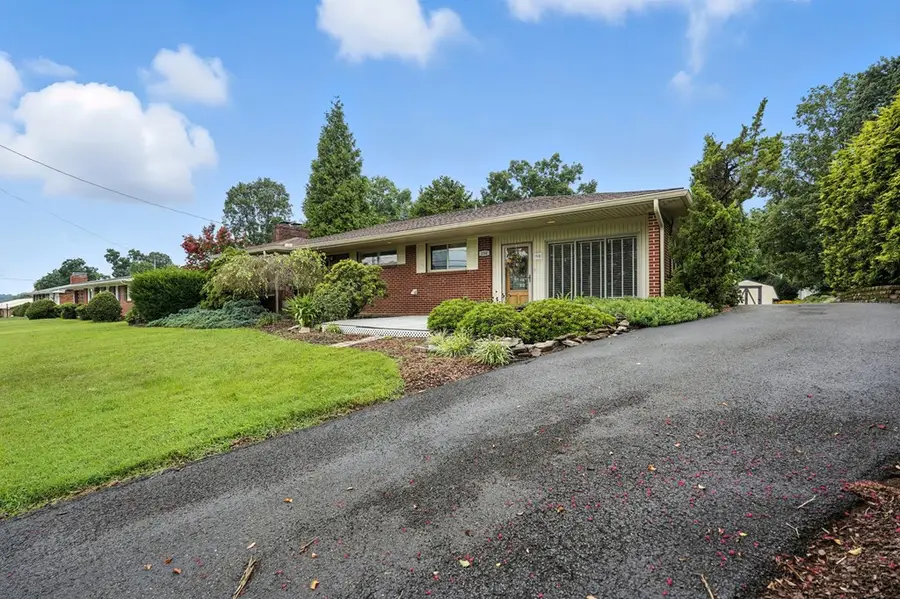 250 Pace Drive, Bristol, VA 24201 - #2