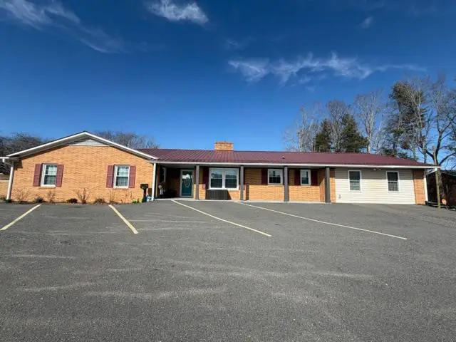 7836 Carrollton Pike, Galax, VA 24333 - #1