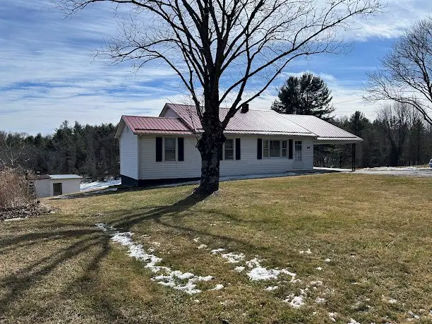 404 Oak Grove Rd, Austinville, VA 24312 - #3