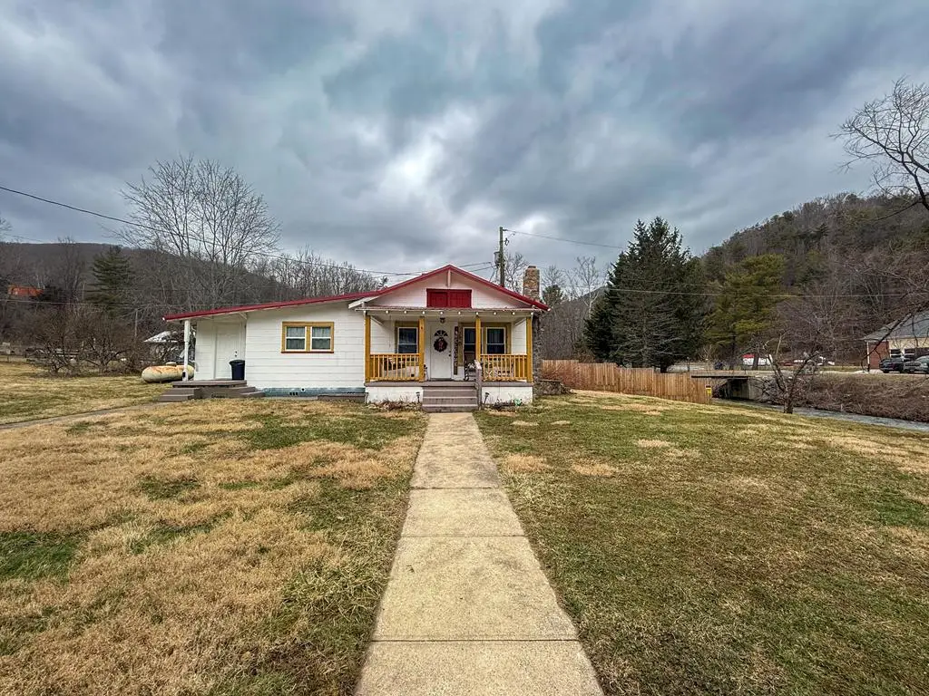 28 Fernwood Dr., Rocky Gap, VA 24366 - #1