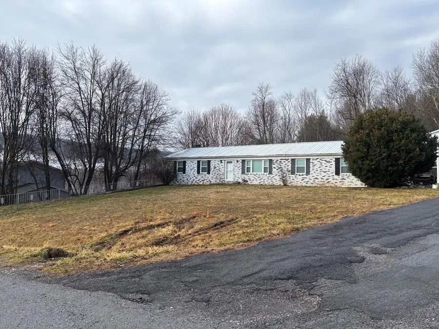 387 Hummingbird Hill, Tazewell, VA 24651 - #2