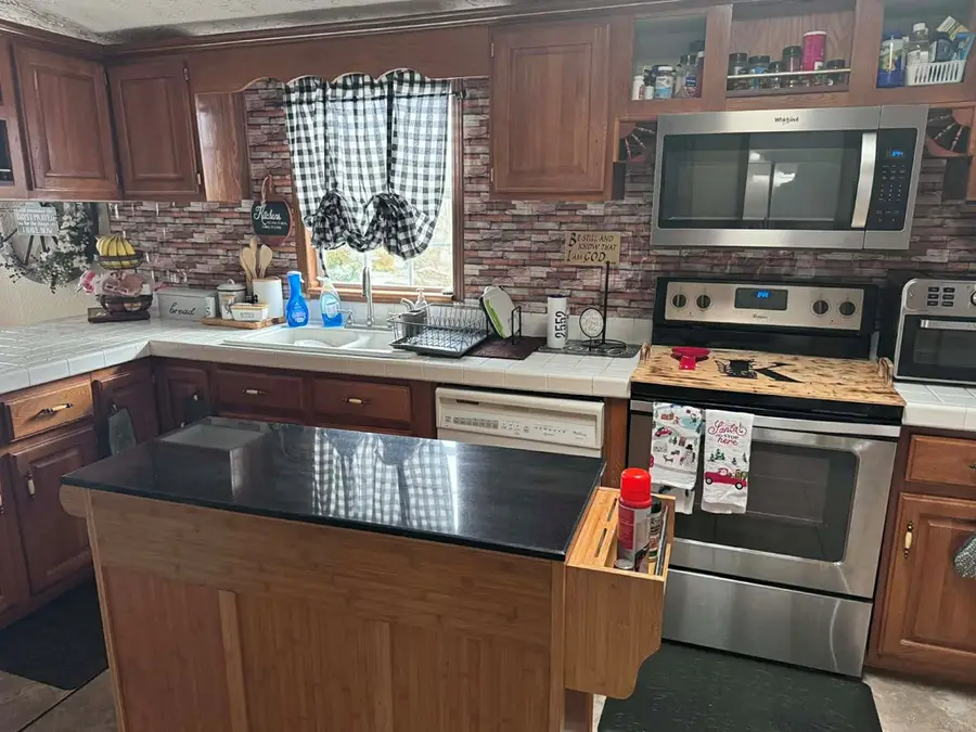 179 Marshall Street, North Tazewell, VA 24630 - #3