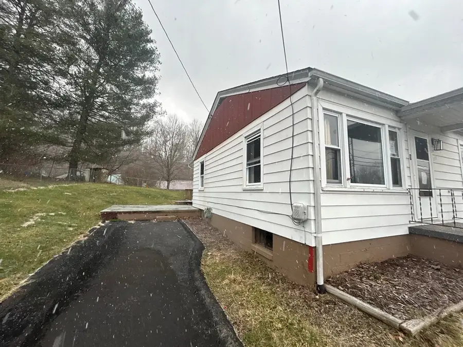 319 EDGEWOOD ROAD, Bluefield, VA 24605 - #3