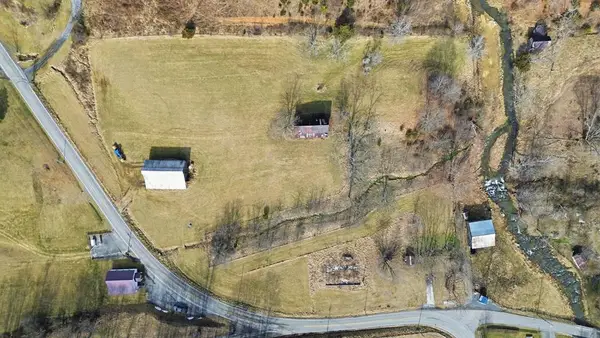 26537 Rich Valley Rd, Abingdon, VA 24210