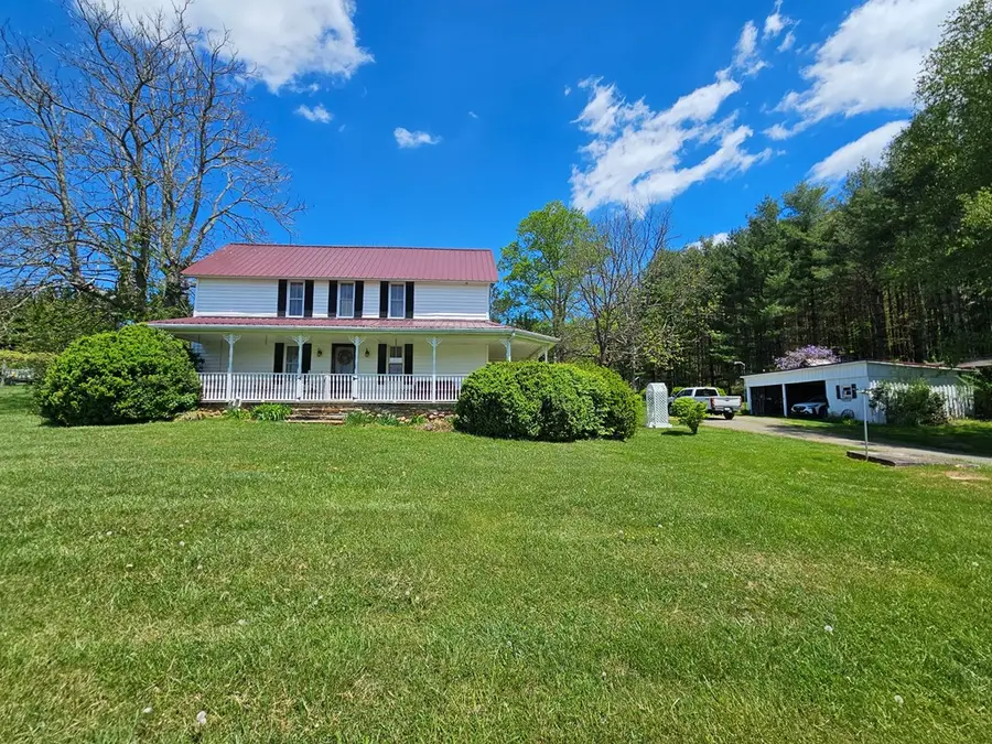 4867 Delhart Rd, Galax, VA 24333 - #2