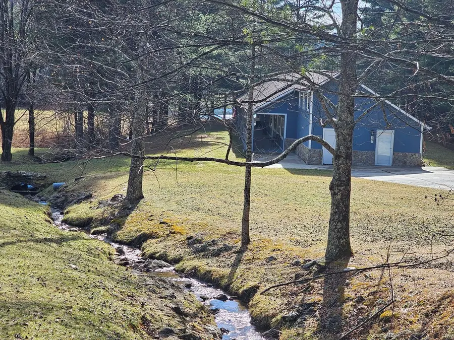 287 Hidden Wood Trl, Fancy Gap, VA 24328 - #3