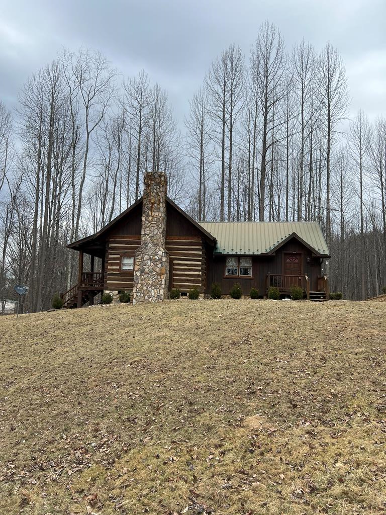 2105 Davis Knob Rd, Galax, VA 24333 - #1