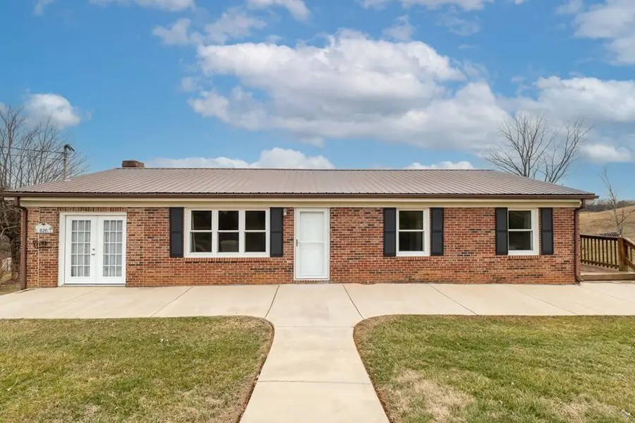 826 Mosby St, Abingdon, VA 24210 - #2