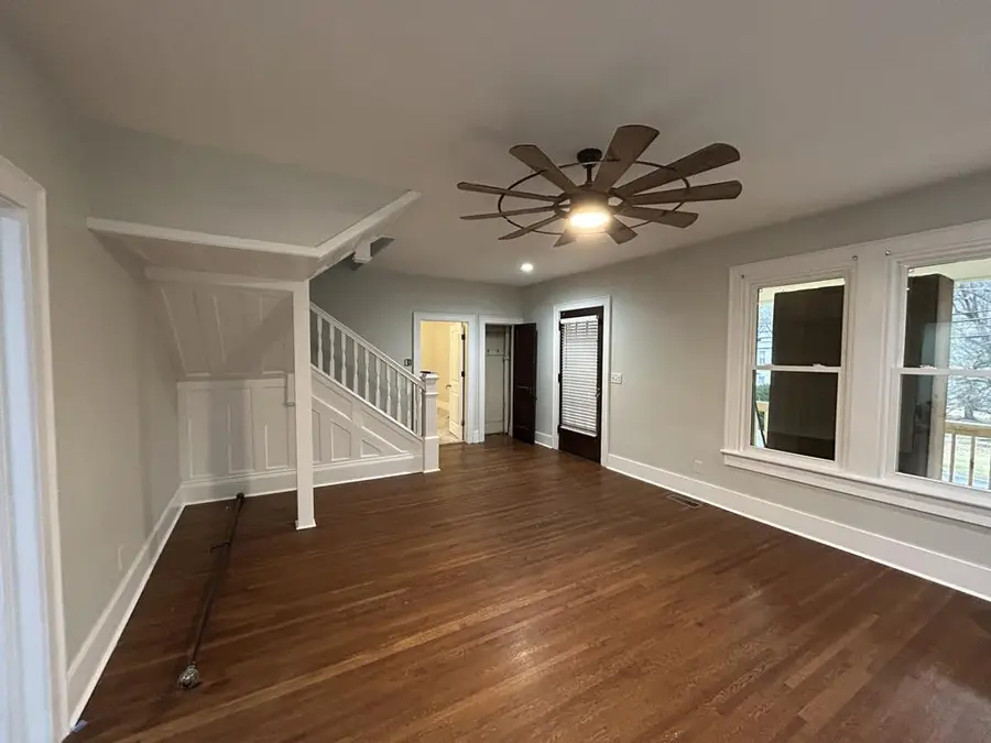 279 Jeffersonville Street, Tazewell, VA 24651 - #2