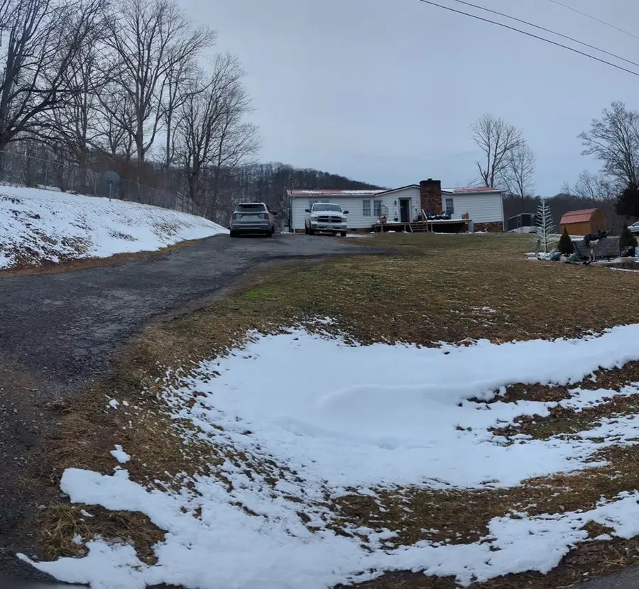 507 Estates Drive, Pounding Mill, VA 24637 - #3