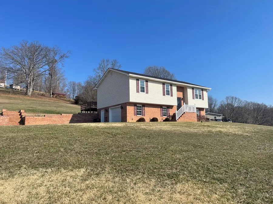 496 Glade Hill Drive, Lebanon, VA 24266 - #3
