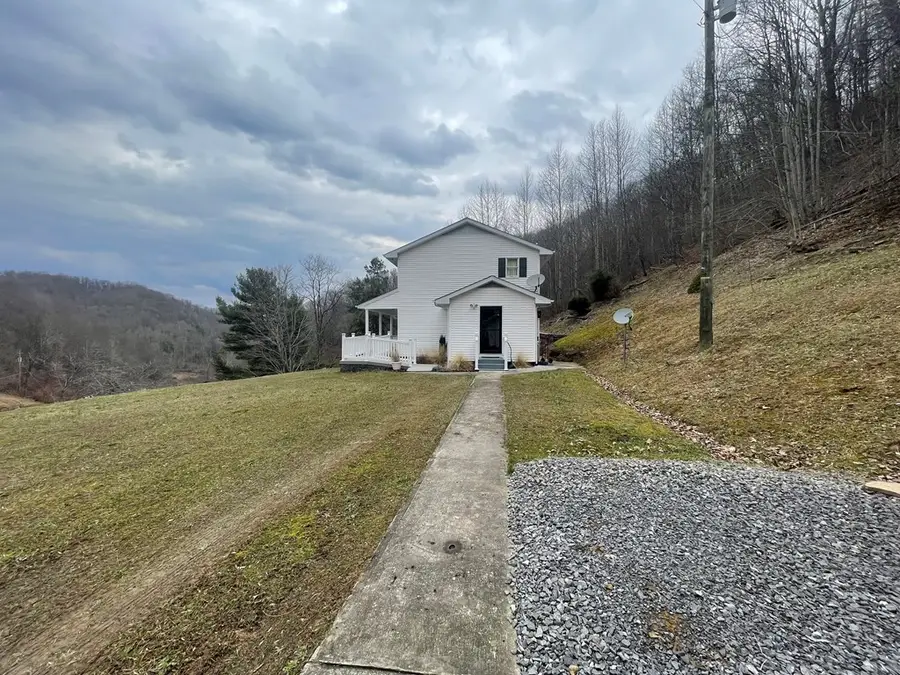 1977 Combs Ridge Rd., Honaker, VA 24260 - #3