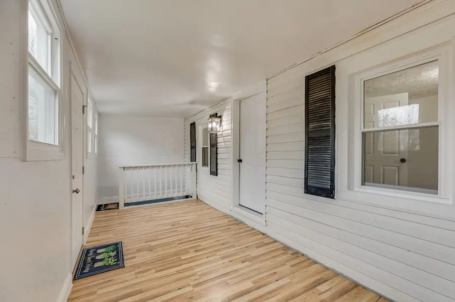 121 Golden Rd, Richlands, VA 24641 - #3