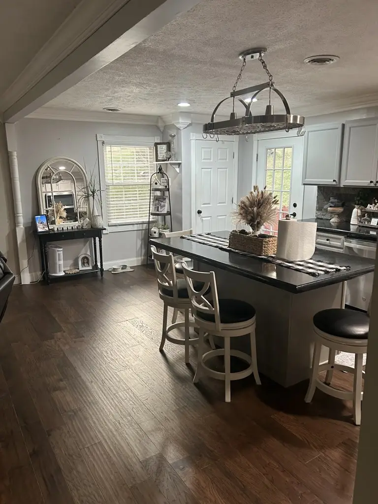 288 Terry Dr, Richlands, VA 24641 - #2