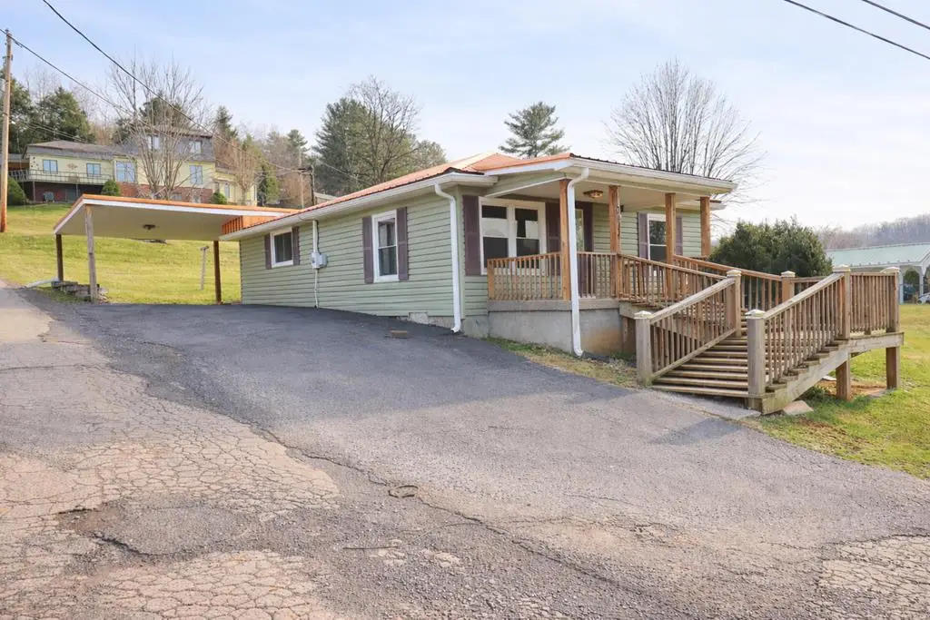 103 Clearview, Honaker, VA 24260 - #1
