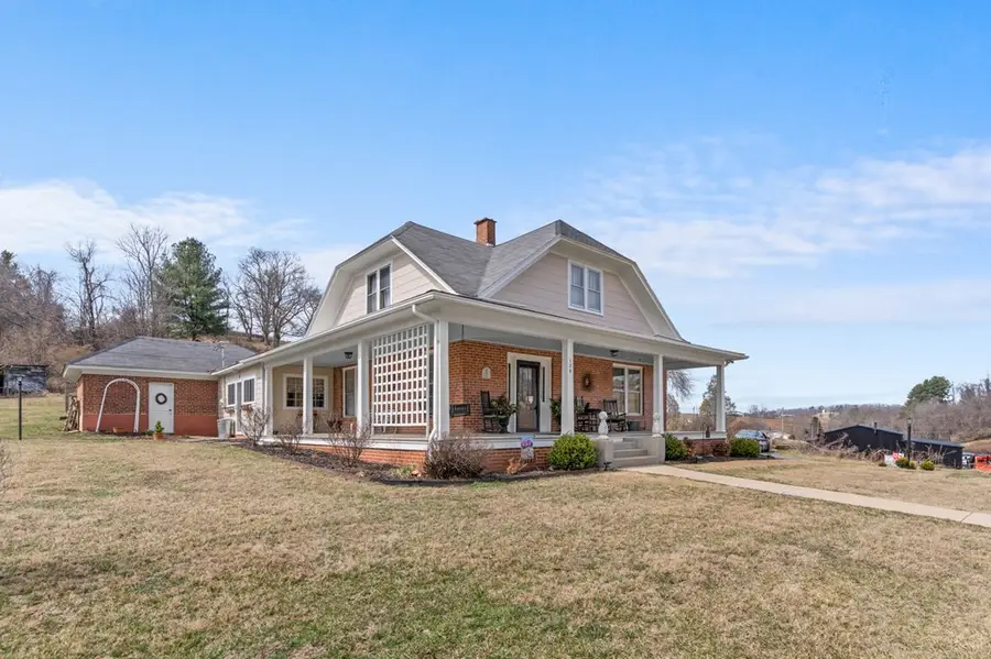 128 Kenbrook Drive, Galax, VA 24333 - #3