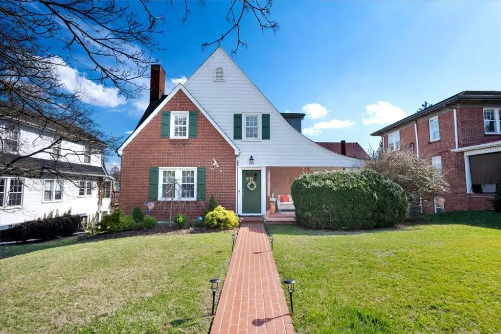 108 Valley Street, Abingdon, VA 24210 - #1