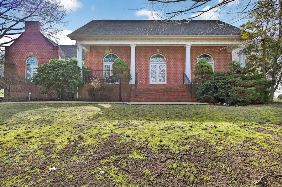 170 Fairway Drive, Abingdon, VA 24211 - #2