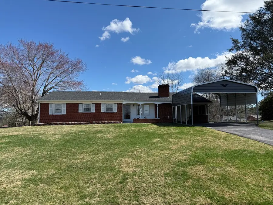 628 Courtland Circle, Galax, VA 24333 - #2