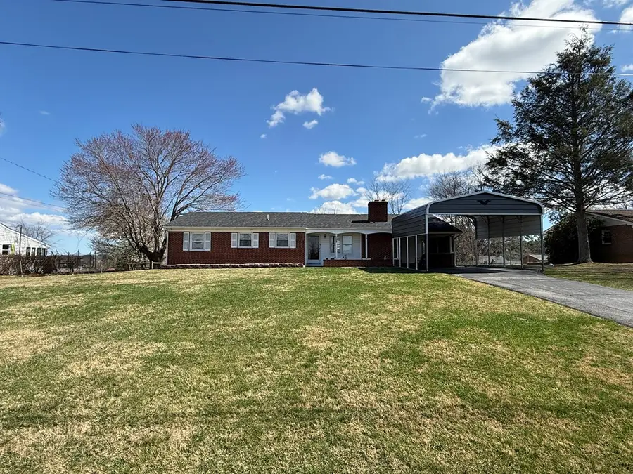 628 Courtland Circle, Galax, VA 24333 - #3