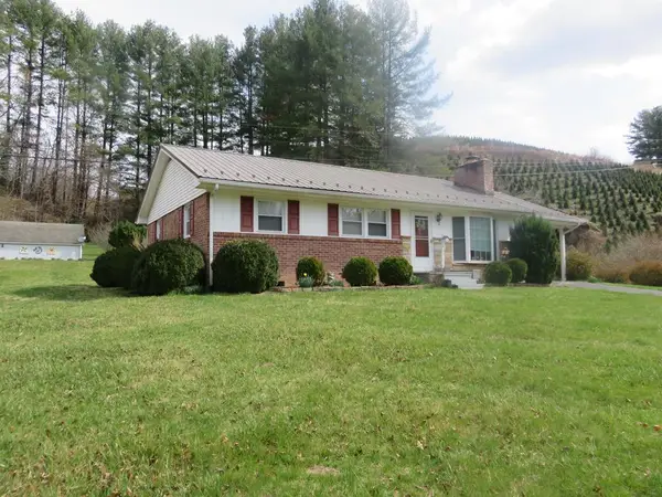 1662 Troutdale Highway, Mouth of Wilson, VA 24363