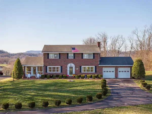 442 Monte Vista Drive, Glade Spring, VA 24340