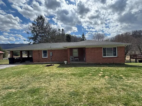 360 Harman Street, North Tazewell, VA 24630