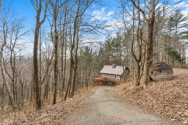 144 Pine Ln, Meadows of Dan, VA 24120