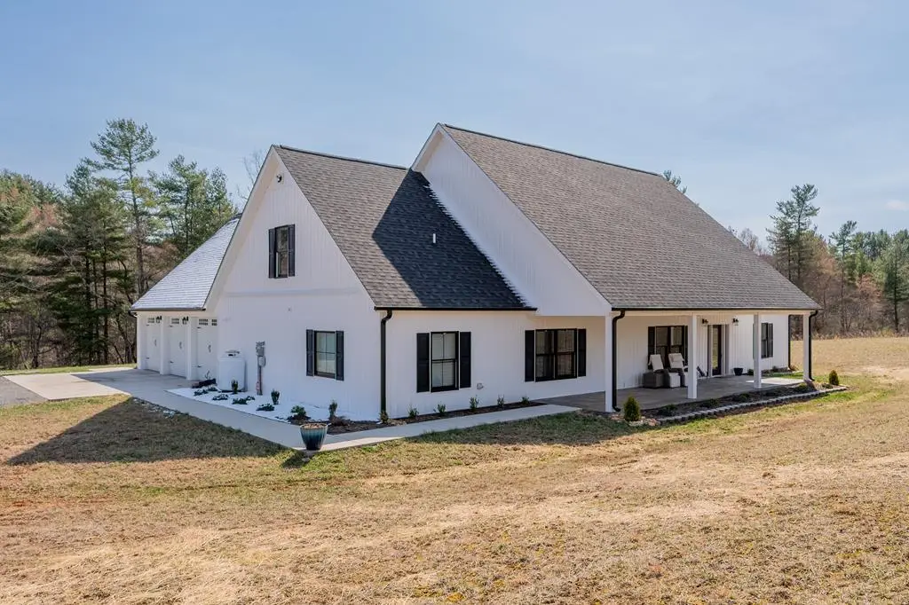 4080 Glendale Rd., Galax, VA 24333 - #1