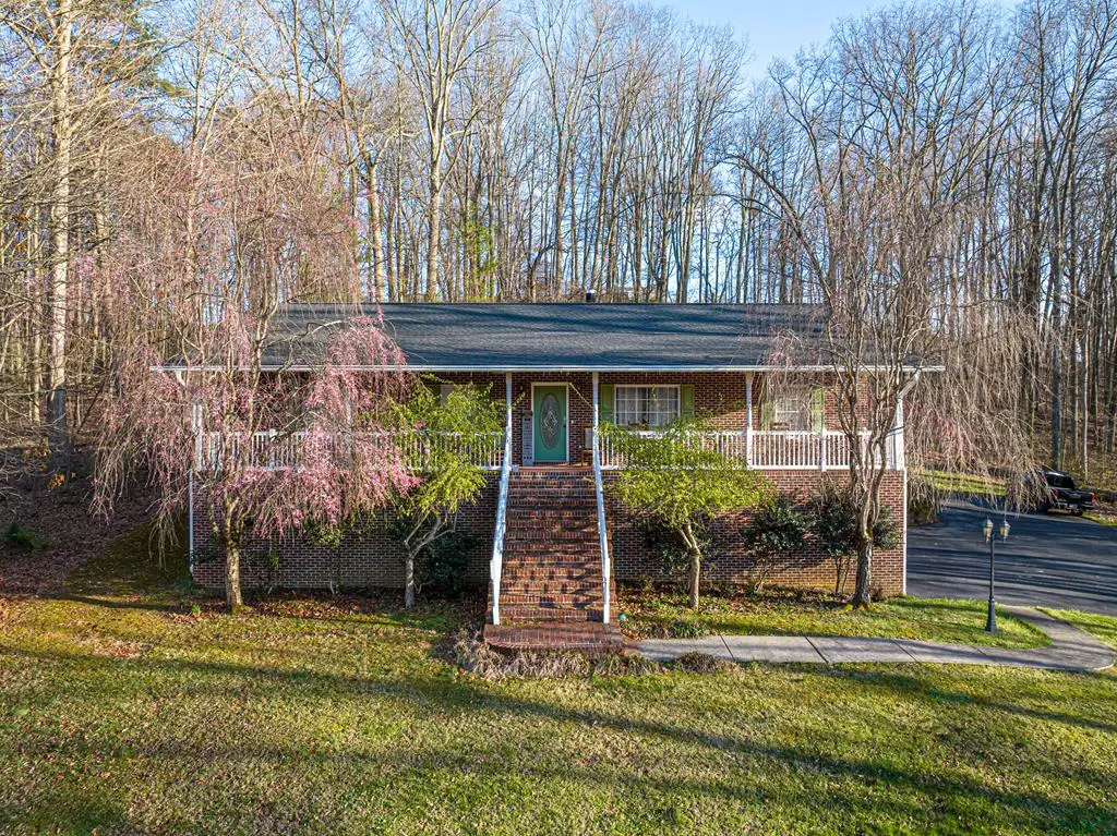 358 Gravely Rd, Kingsport, TN 37760 - #1