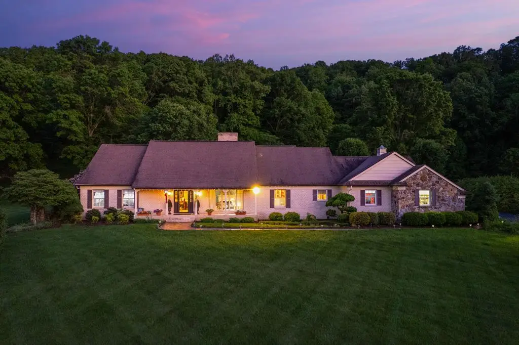 160 Fairway Drive, Abingdon, VA 24210 - #1