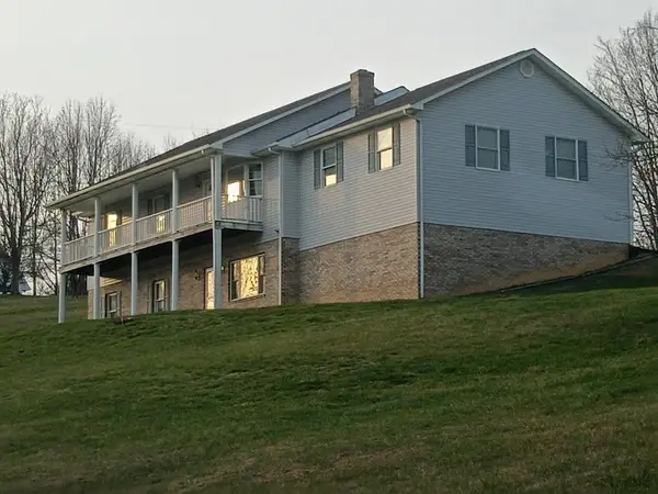 14512 White Top View, Abingdon, VA 24210