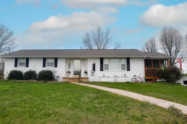 105 LENA STREET, Bristol, VA 24201