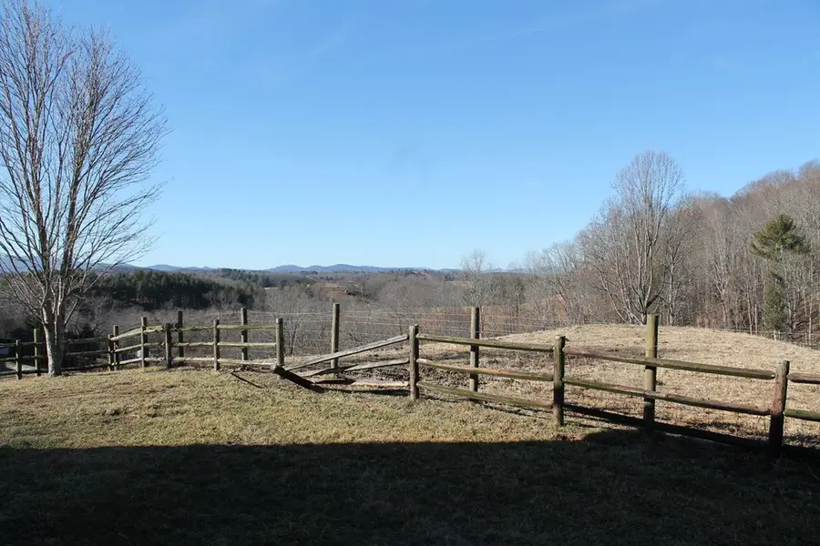 1296 New River Parkway, Independence, VA 24348 - #3