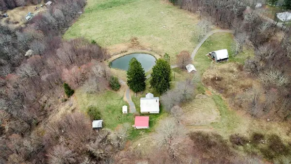 984 Cloverdale Lane, Independence, VA 24348