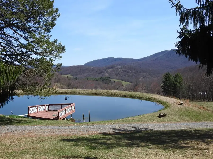 984 Cloverdale Lane, Independence, VA 24348 - #2