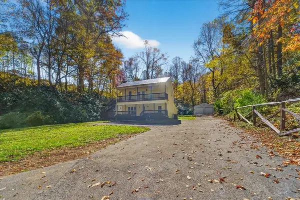 900 Currin Valley Rd, Marion, VA 24354