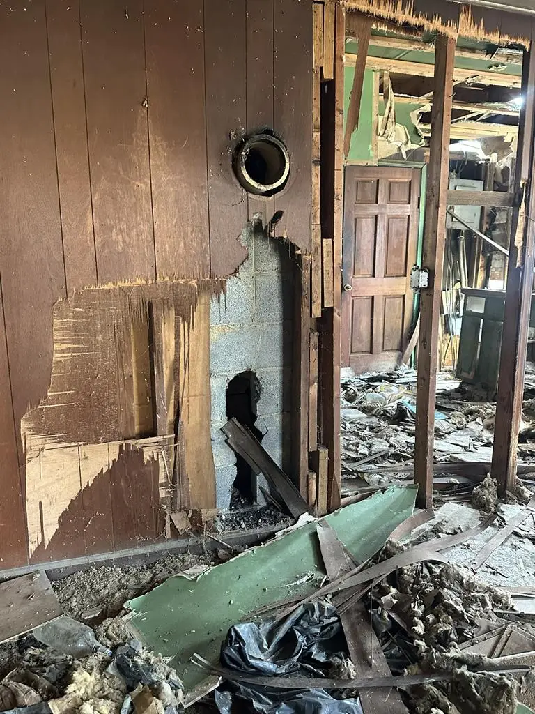 111 Garrett St, Galax, VA 24333 - #3