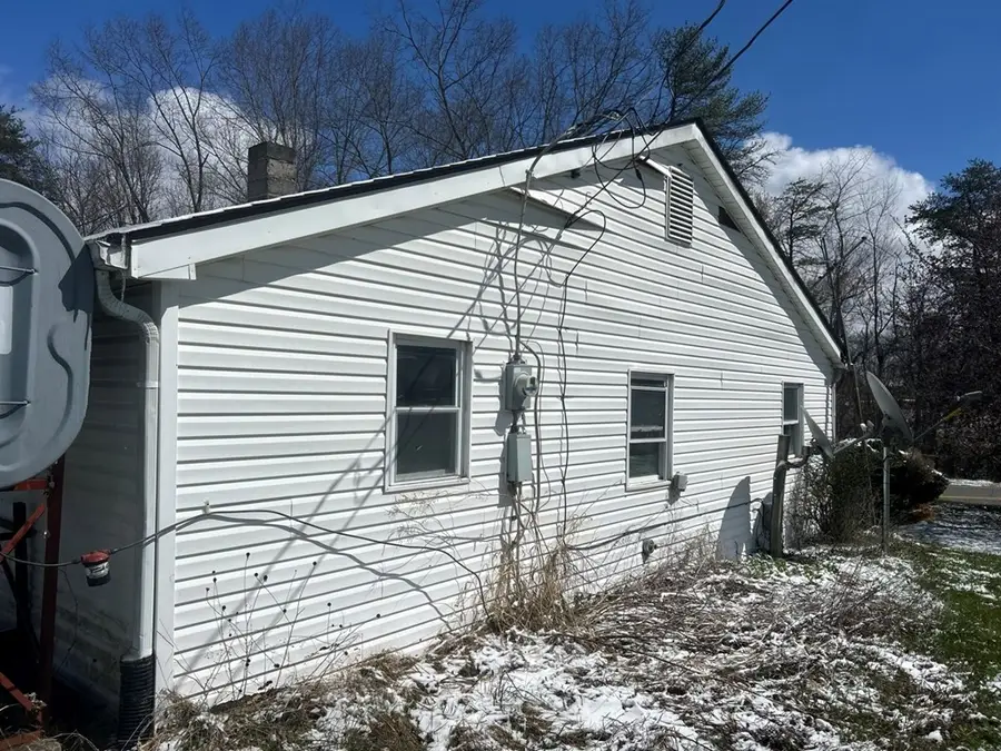 3857 CRUISE DRIVE, Pulaski, VA 24301 - #3