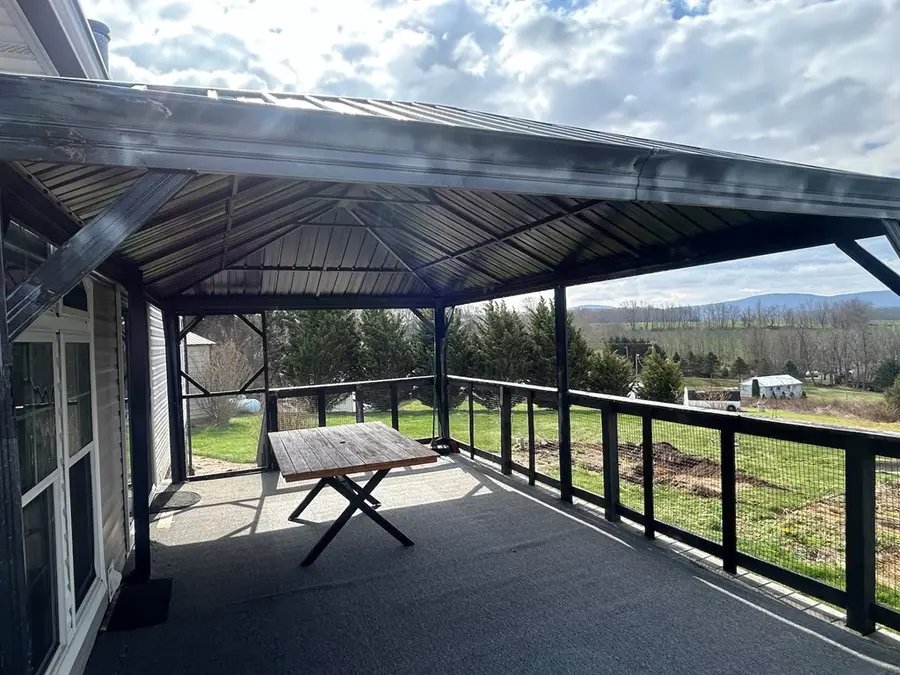 153 Pine Glade Rd, Rural Retreat, VA 24368 - #3