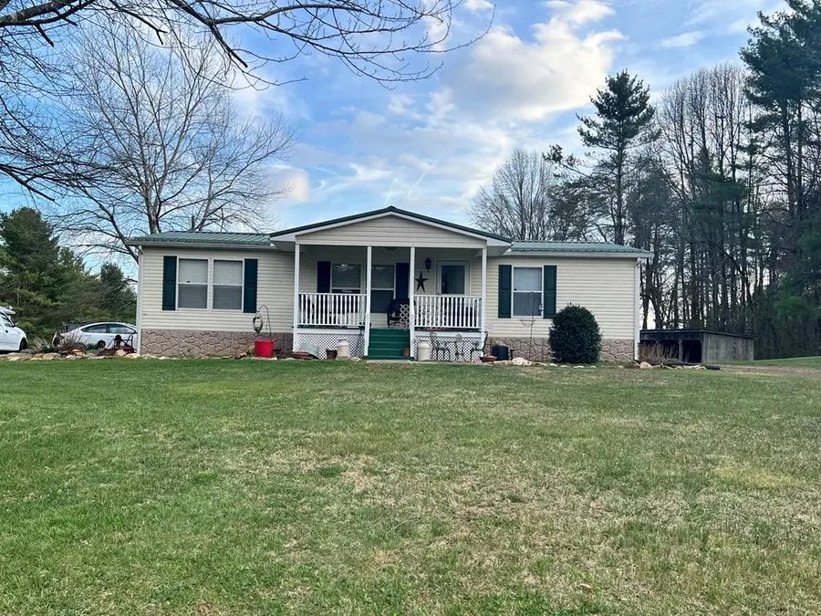 4406 Keno Rd, Laurel Fork, VA 24352 - #2