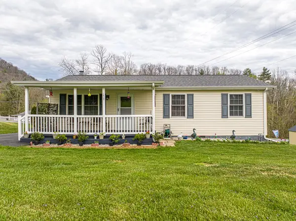 18160 Ridgeview Dr, Abingdon, VA 24211